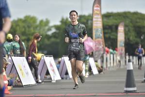 BIB: 2018, 0498
                            <button type="button" onclick="openModal(4945536)" class="btn btn-primary btn-sm float-right btn-popup" data-toggle="modal" data-target=".modal-high-quality">
                        <i class="fas fa-shopping-cart"></i> Add to Cart
                    </button>
                                            <button type="button" onclick="isThisMe(4945536, true)" class="btn btn-success btn-sm float-right btn-popup btn-isme hidden" data-toggle="tooltip" data-placement="bottom" title="นี่คือรูปของคุณใช่ไหม คลิกที่นี่เพื่อเอาเข้าอัลบั้ม">
                        <i class="fas fa-plus"></i> Add to album
                    </button>
                    <button type="button" onclick="isThisMe(4945536, false)" class="btn btn-warning btn-sm float-right btn-popup btn-isnotme hidden">
                        <i class="fas fa-ban"></i> Remove from album
                    </button>